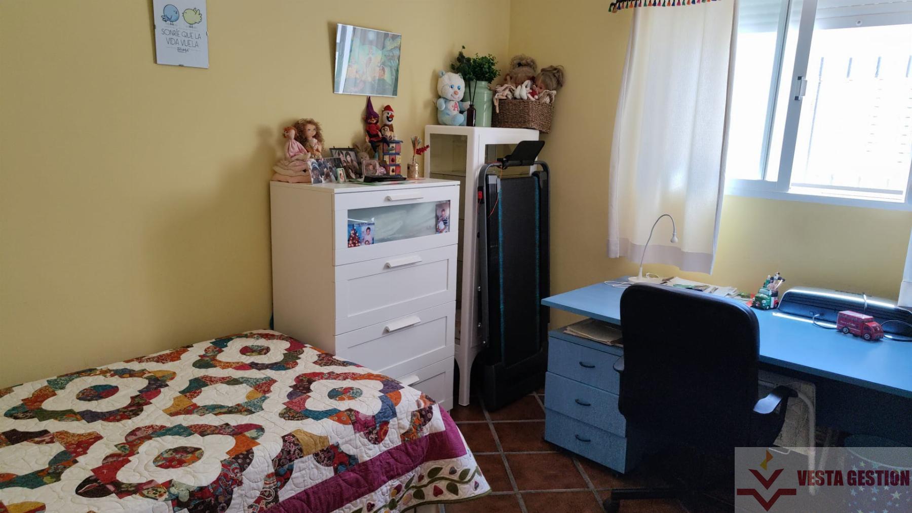 For sale of flat in Cádiz