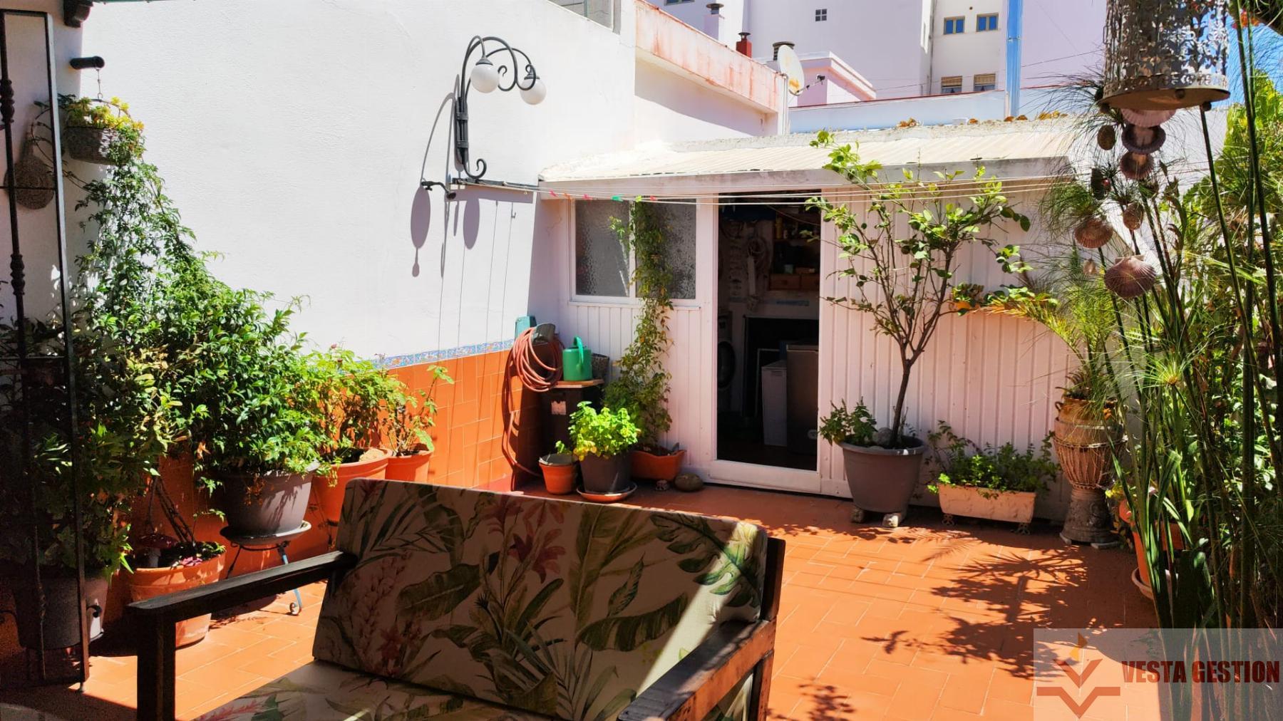 For sale of flat in Cádiz