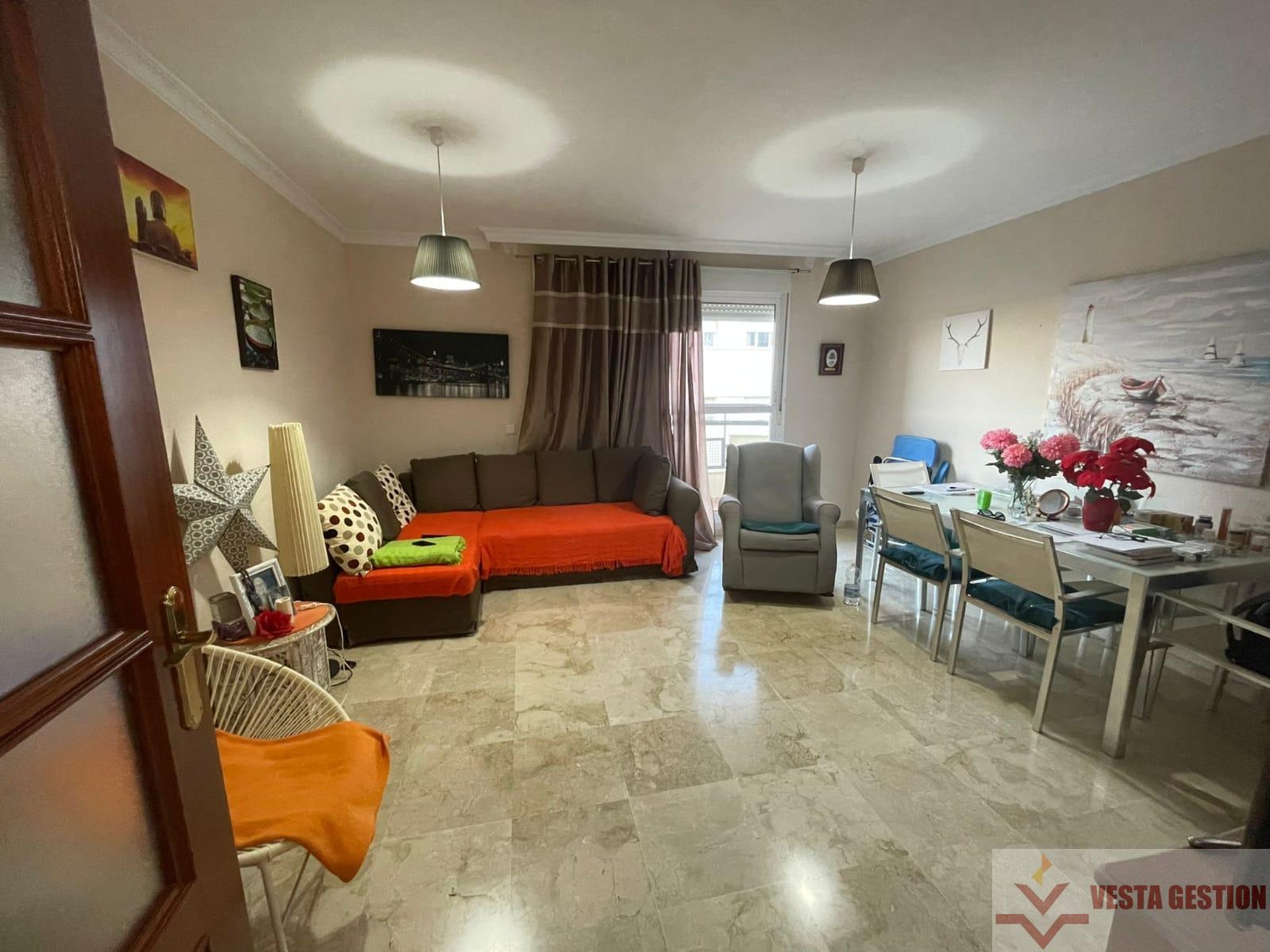 For sale of flat in San Fernando