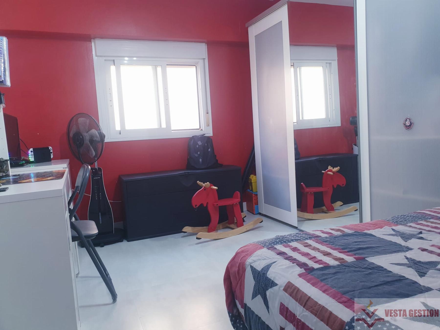 For sale of flat in San Fernando