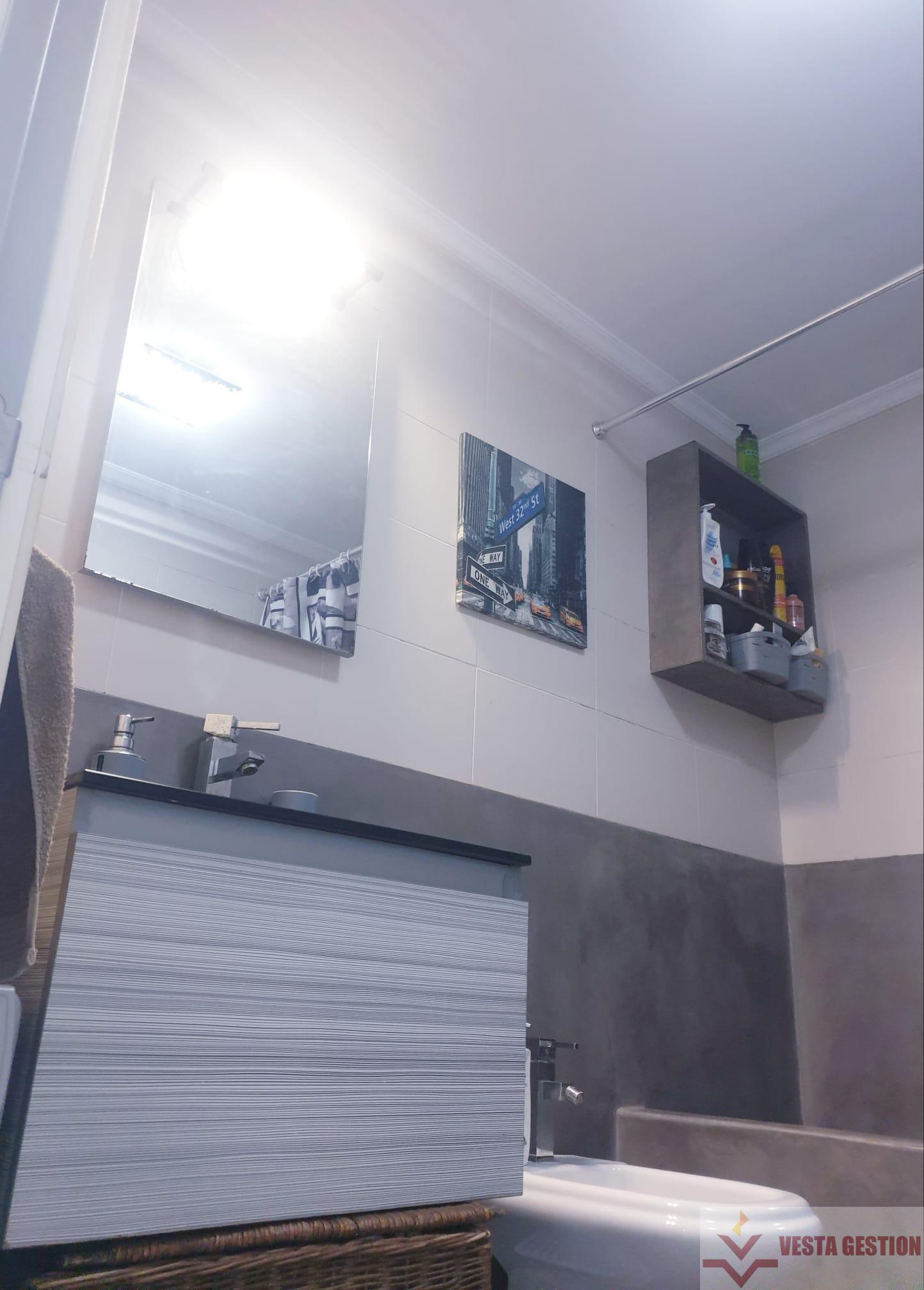 For sale of flat in San Fernando