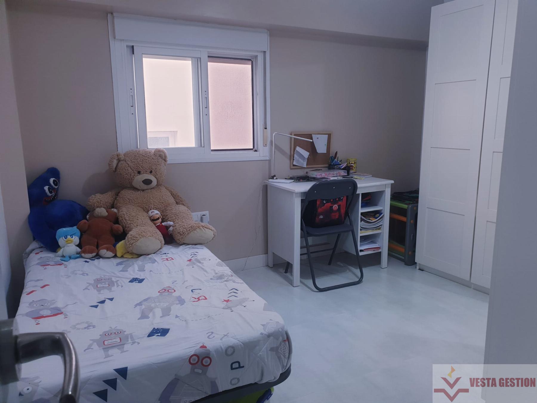 For sale of flat in San Fernando