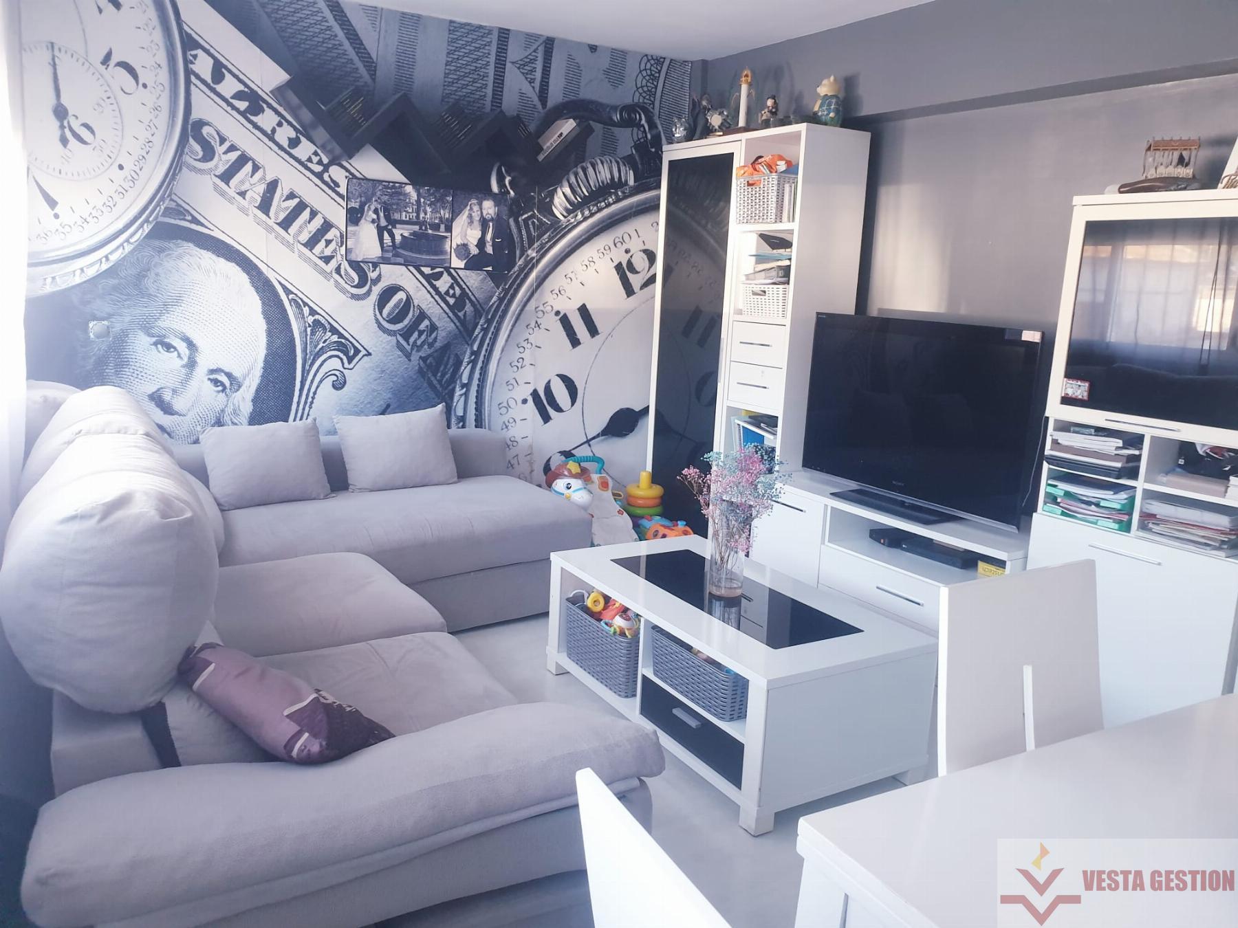 For sale of flat in San Fernando