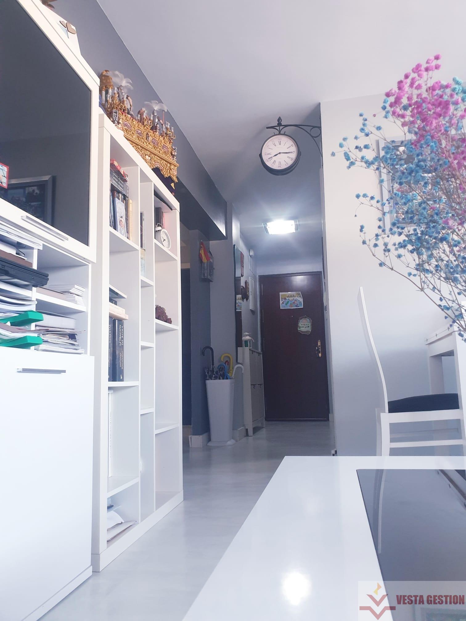 For sale of flat in San Fernando