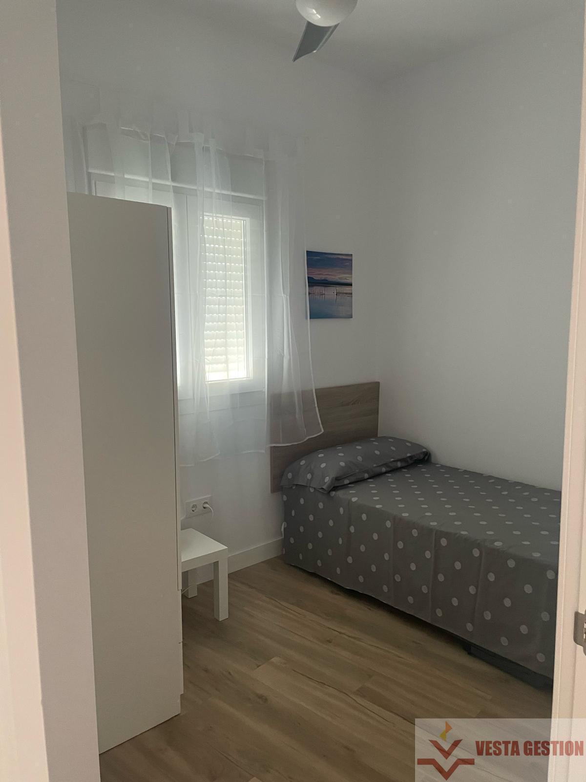 For sale of flat in San Fernando
