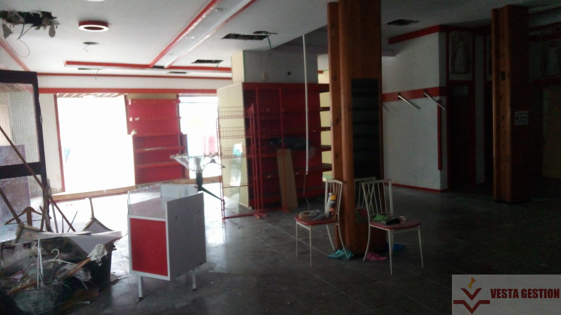 For rent of commercial in San Fernando