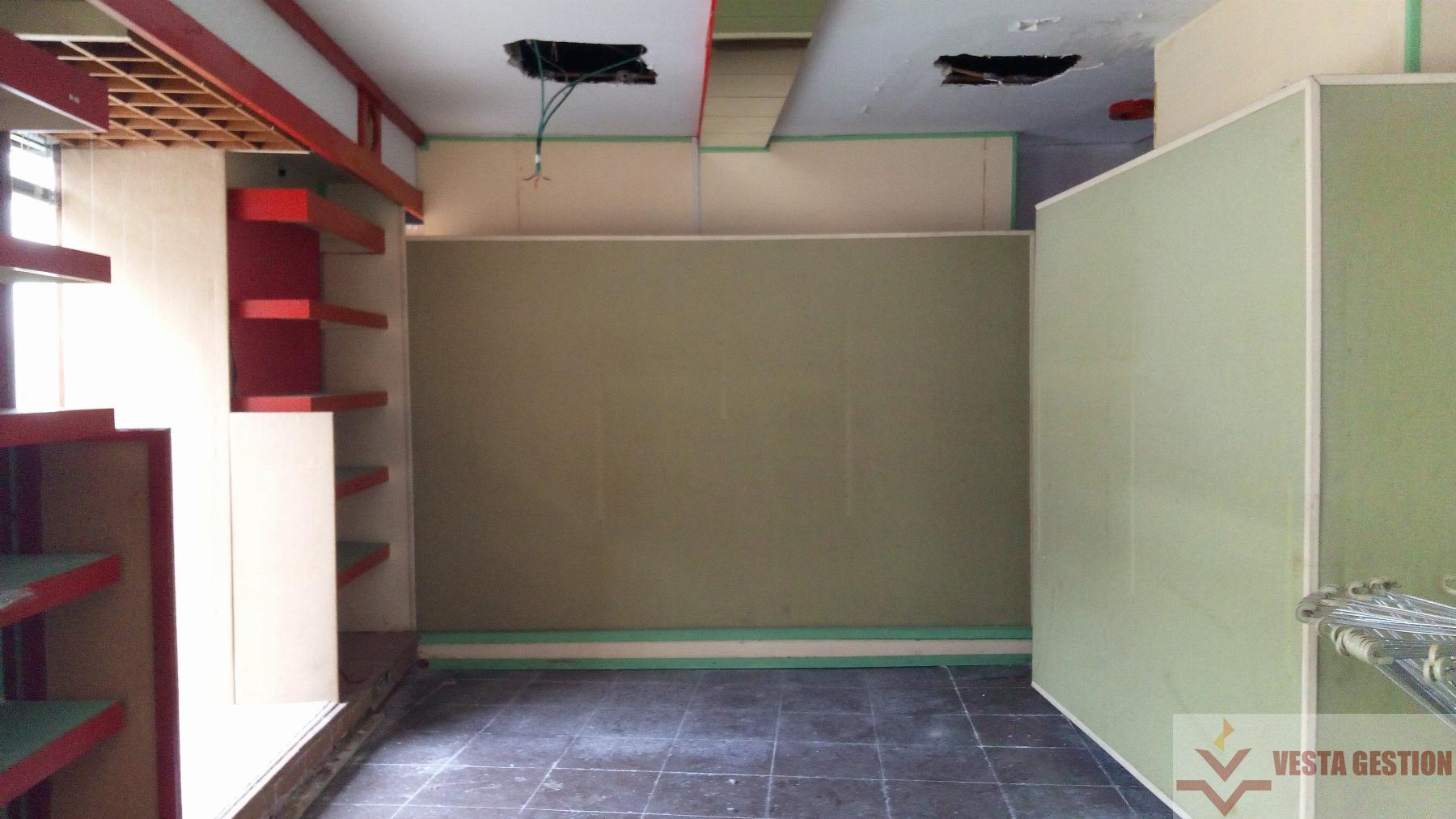 For rent of commercial in San Fernando