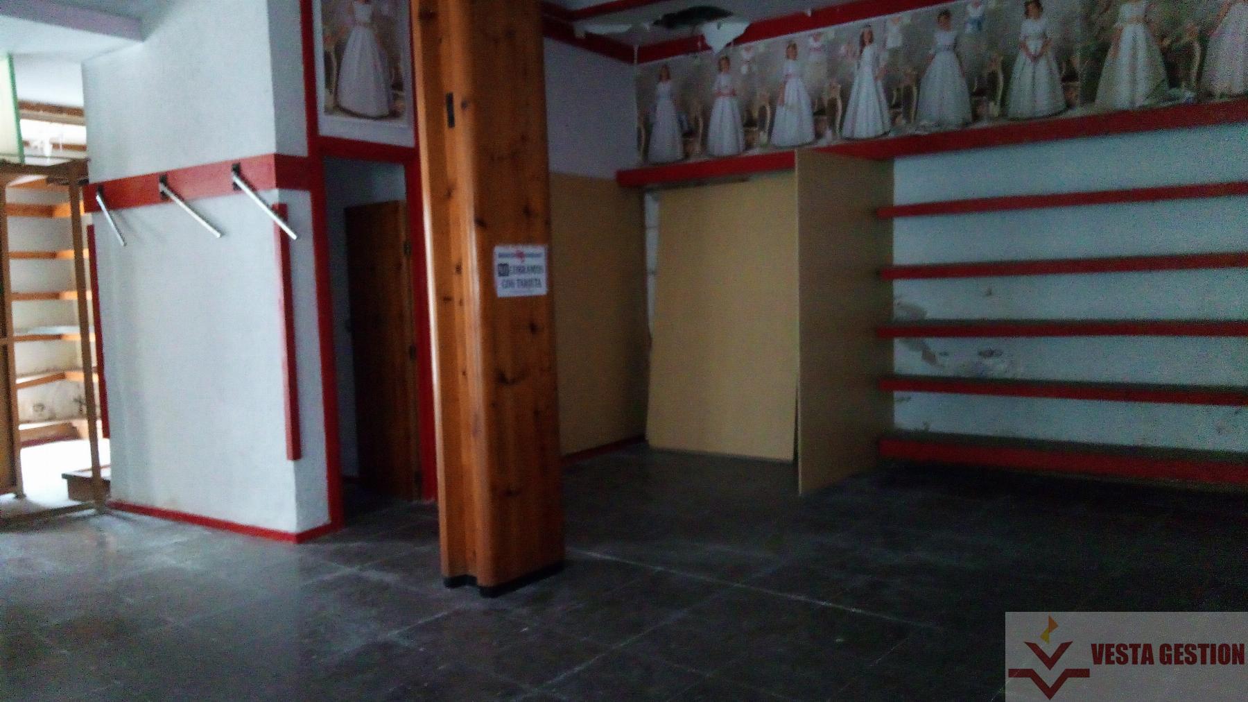 For rent of commercial in San Fernando