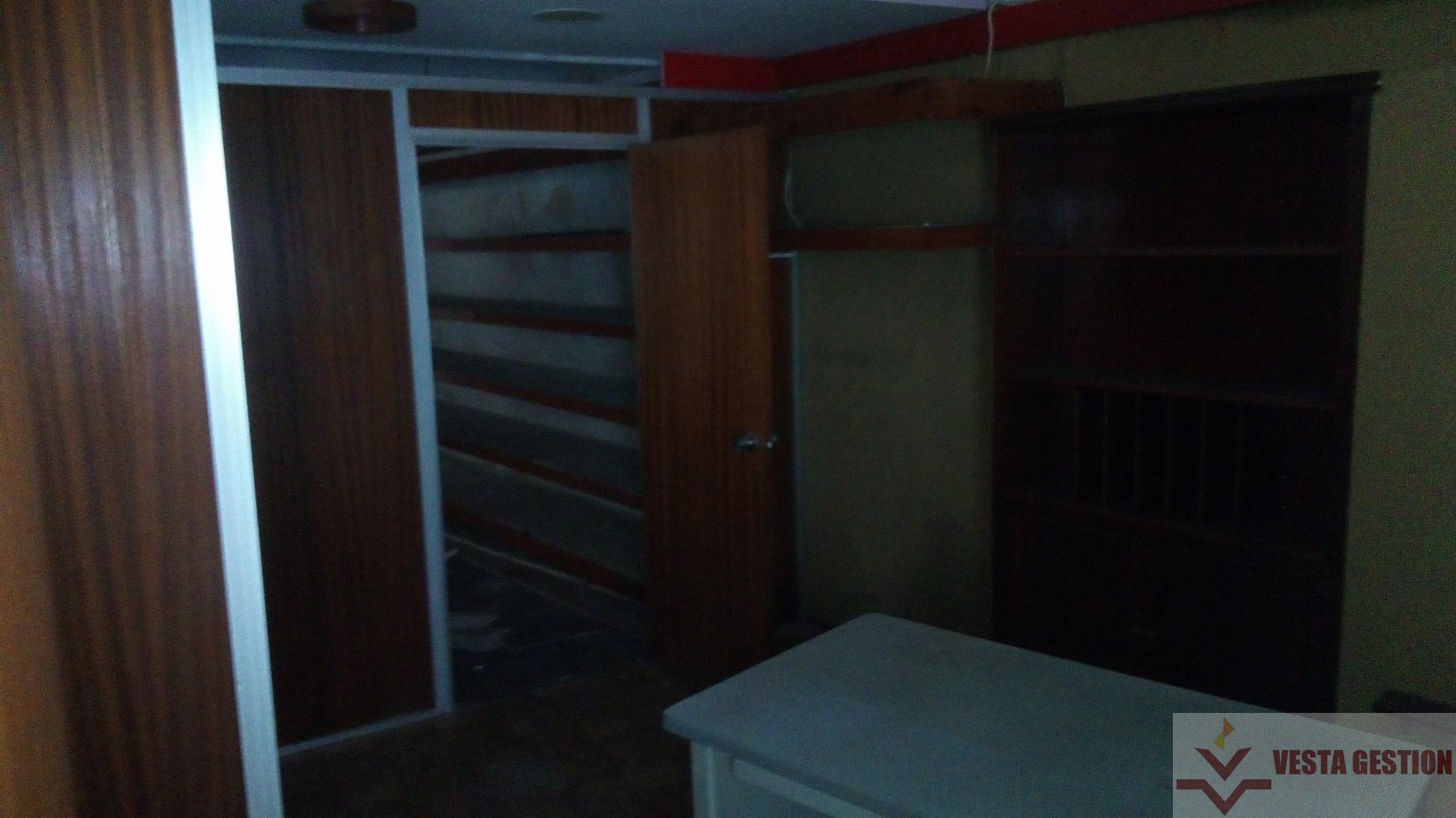 For rent of commercial in San Fernando