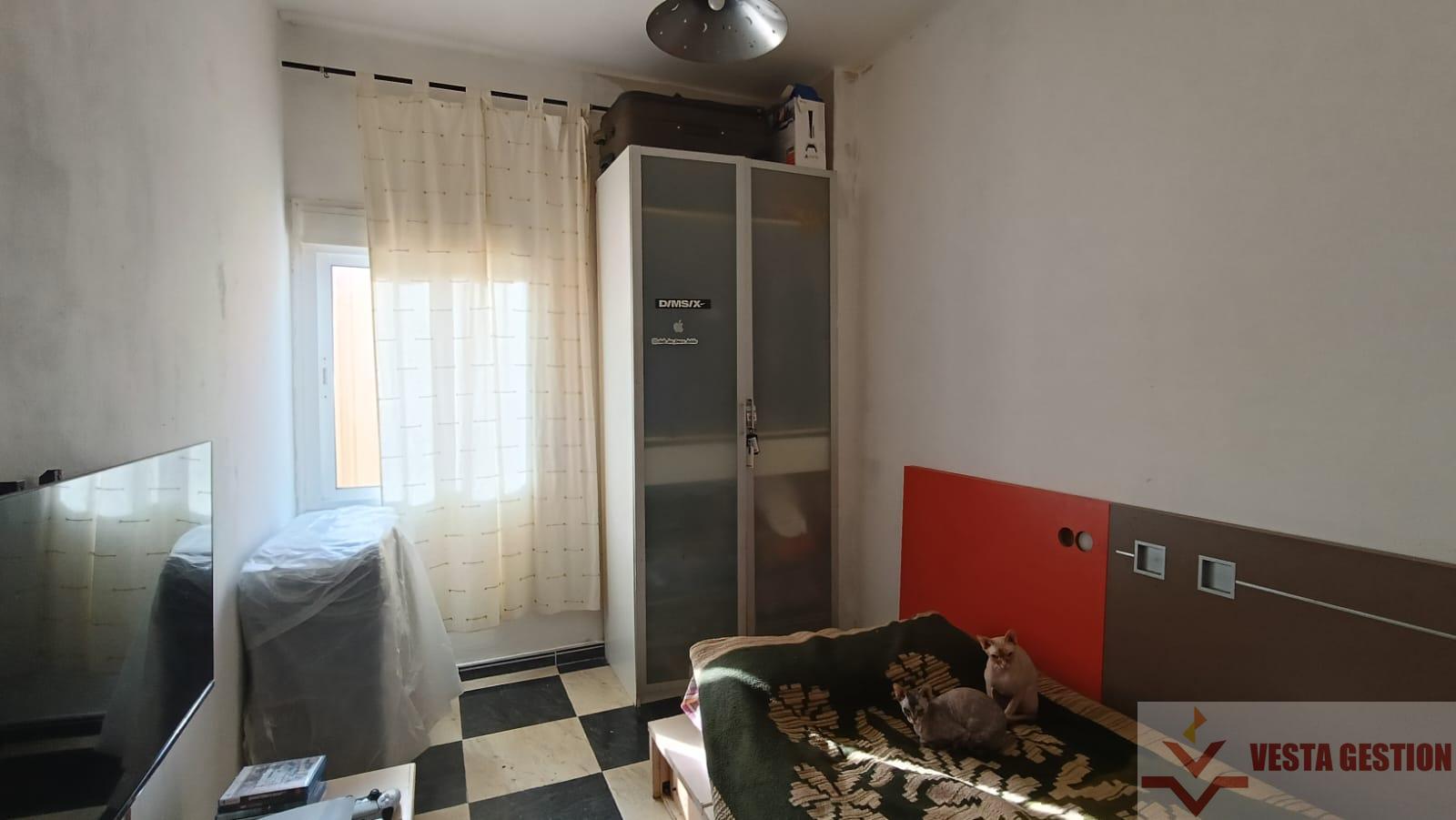 For sale of flat in San Fernando