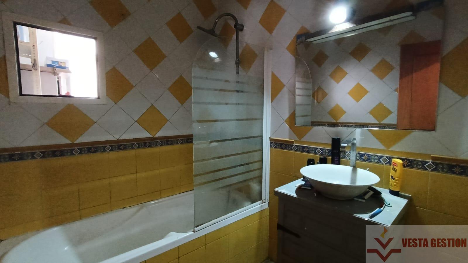 For sale of flat in San Fernando