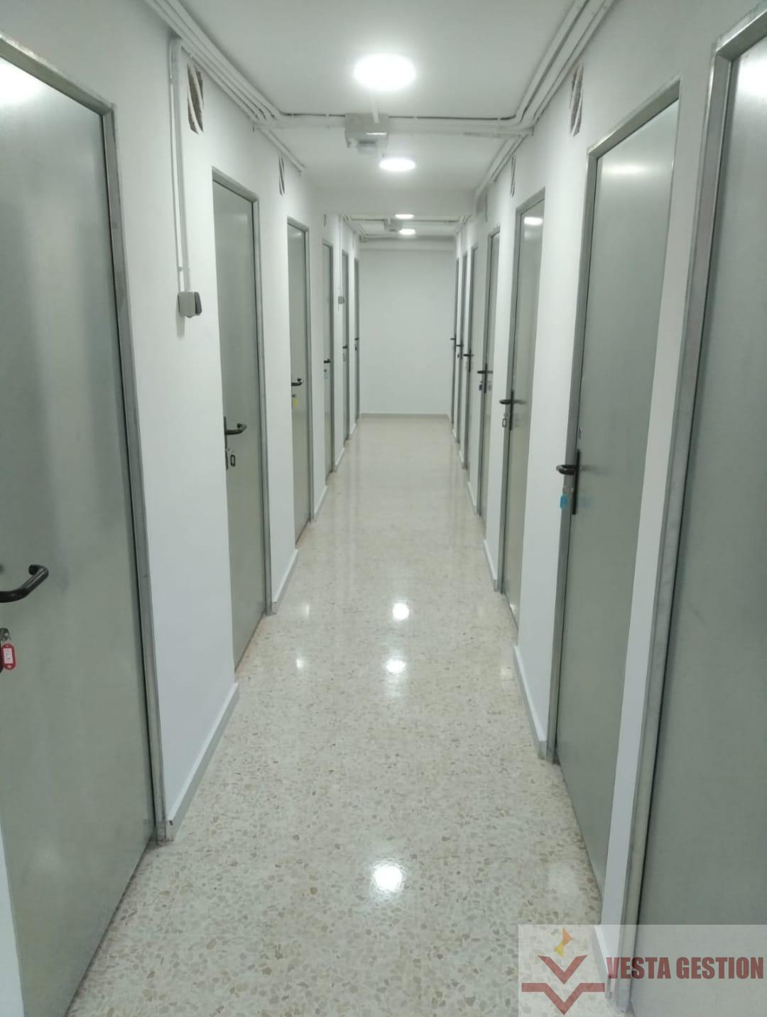For sale of storage room in Conil
