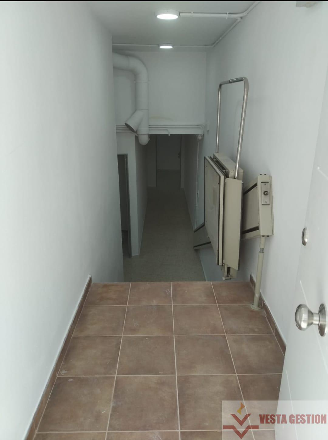 For sale of storage room in Conil
