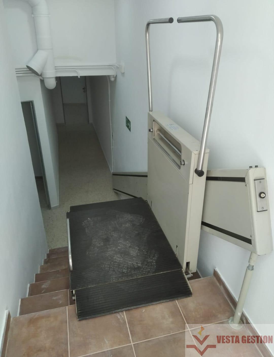 For sale of storage room in Conil