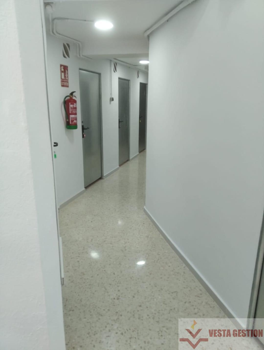 For sale of storage room in Conil