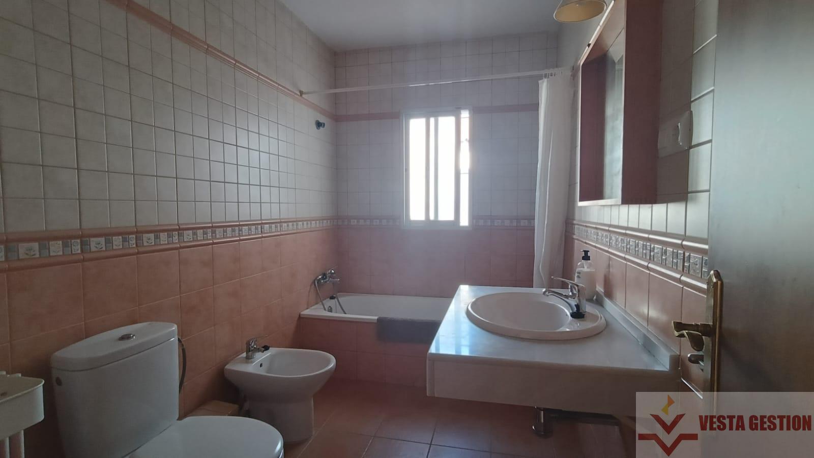 For rent of chalet in Chiclana de la Frontera