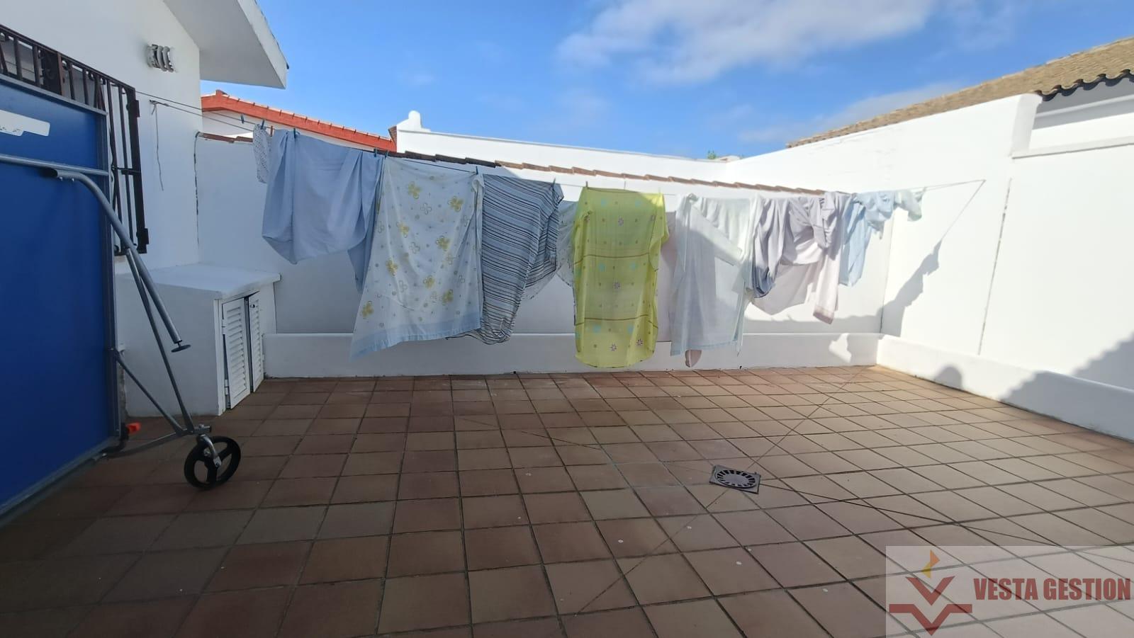 For rent of chalet in Chiclana de la Frontera