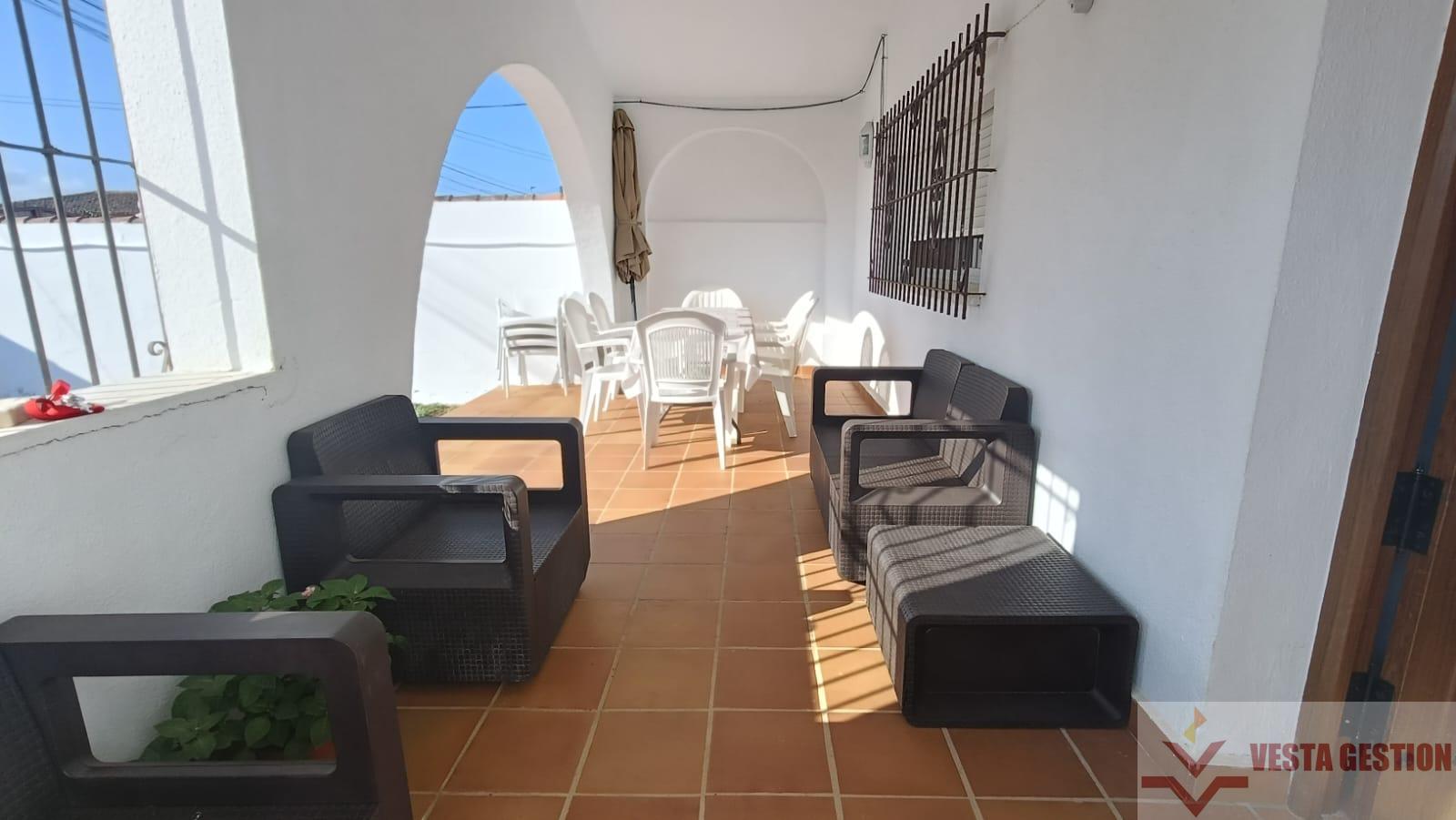 For rent of chalet in Chiclana de la Frontera