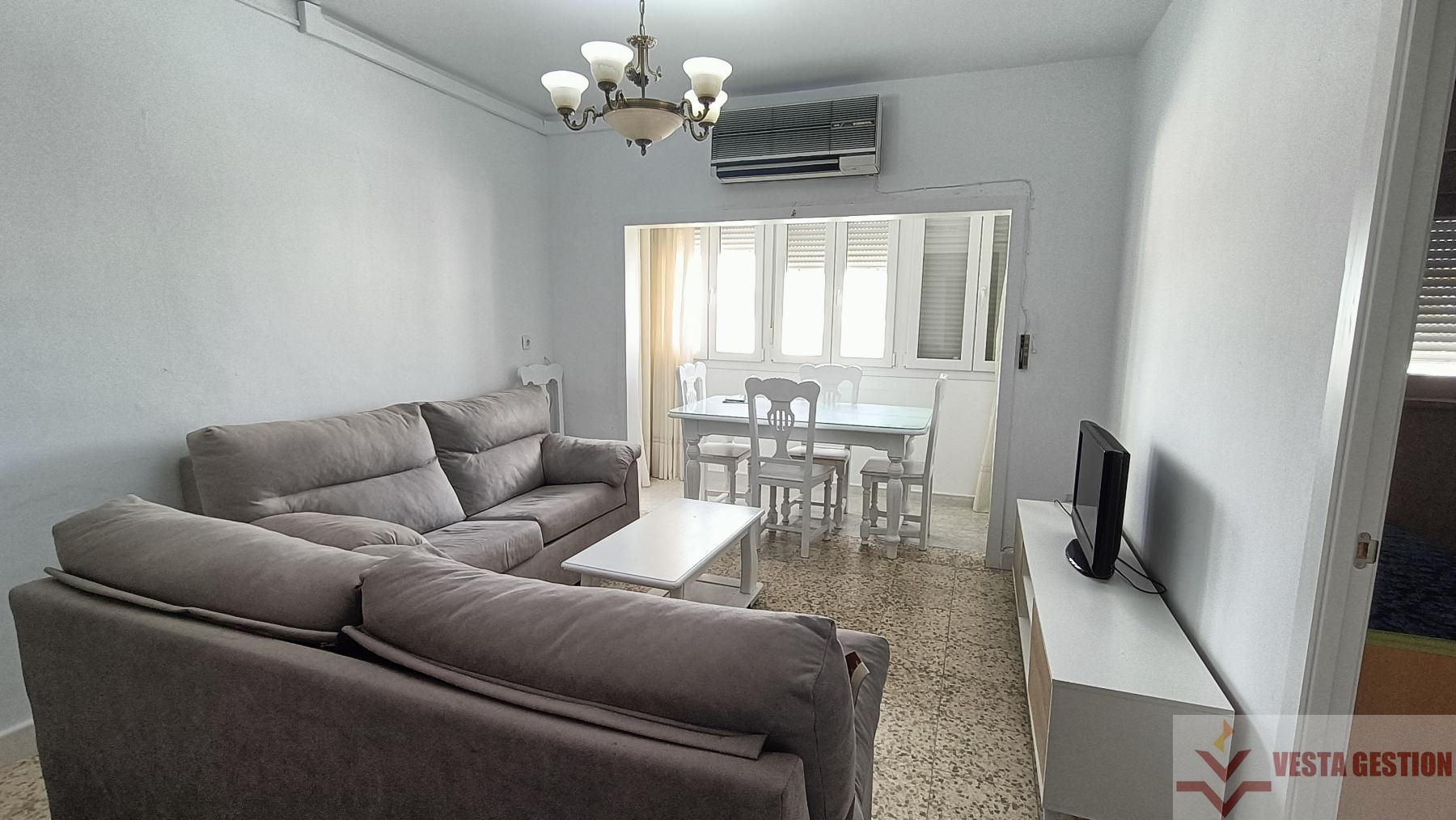 For sale of flat in San Fernando