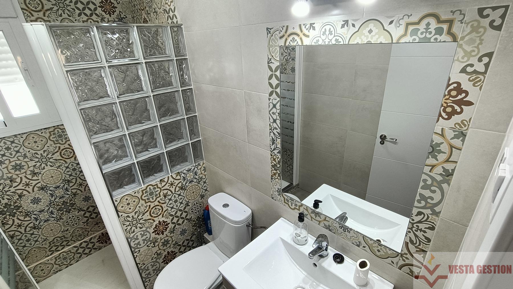 For sale of flat in San Fernando
