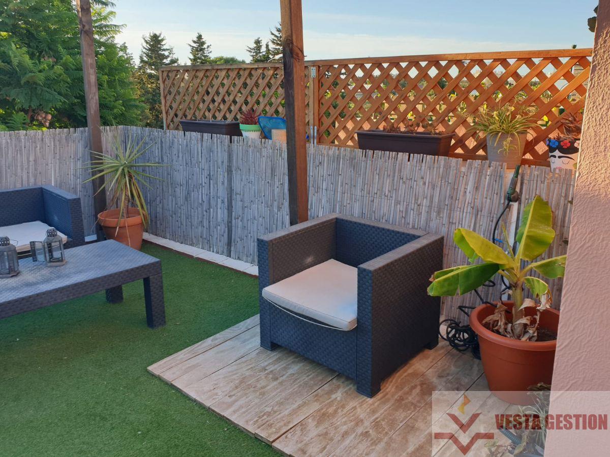 For sale of house in San Fernando