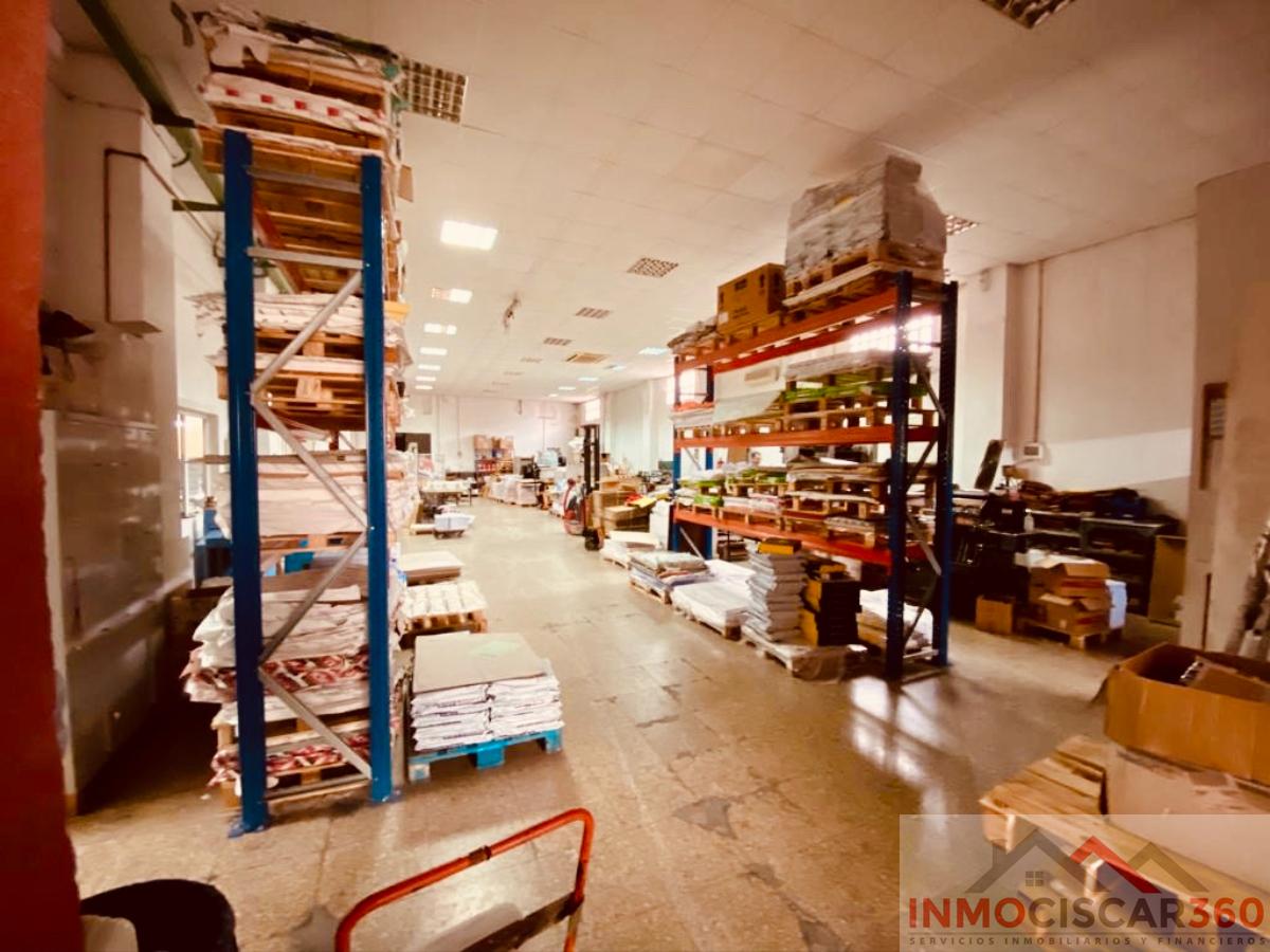 For sale of industrial plant/warehouse in Valencia