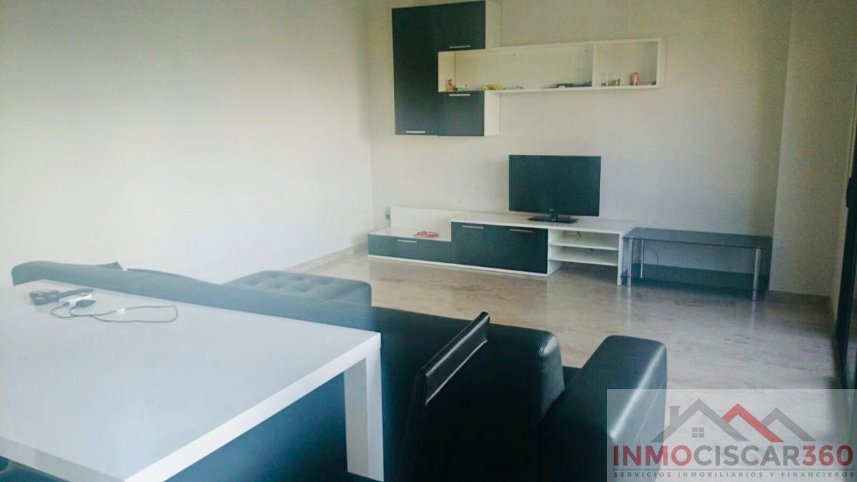 For rent of duplex in Valencia