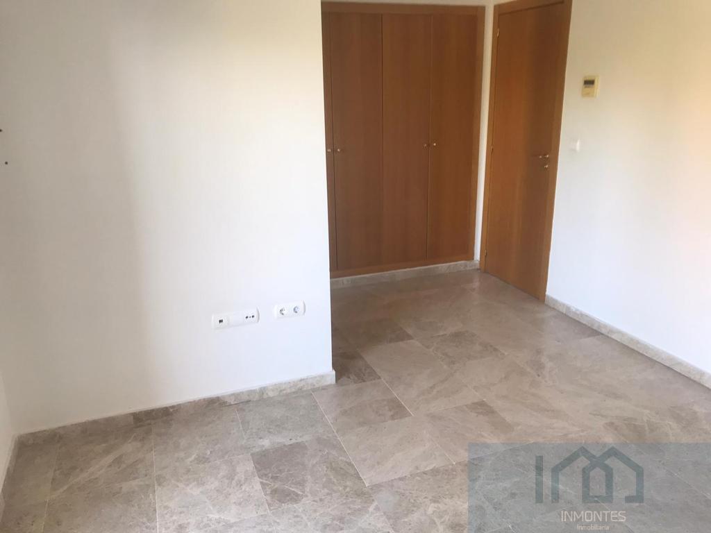 For sale of house in Mairena del Aljarafe