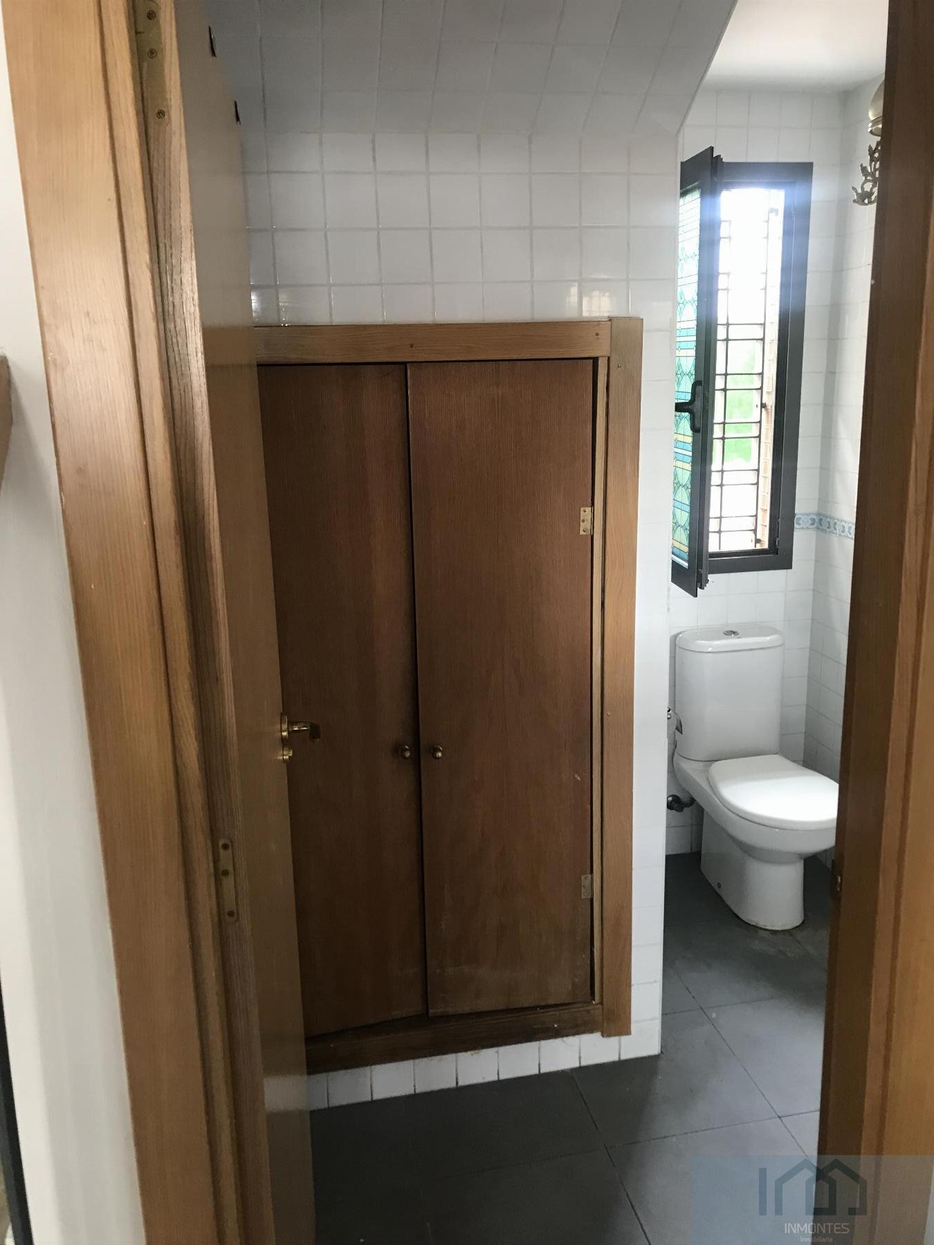 For sale of house in Mairena del Aljarafe