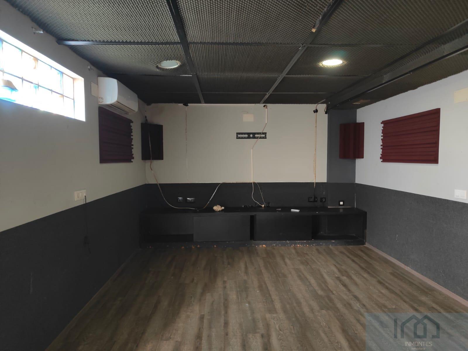 Venta de chalet en Gines