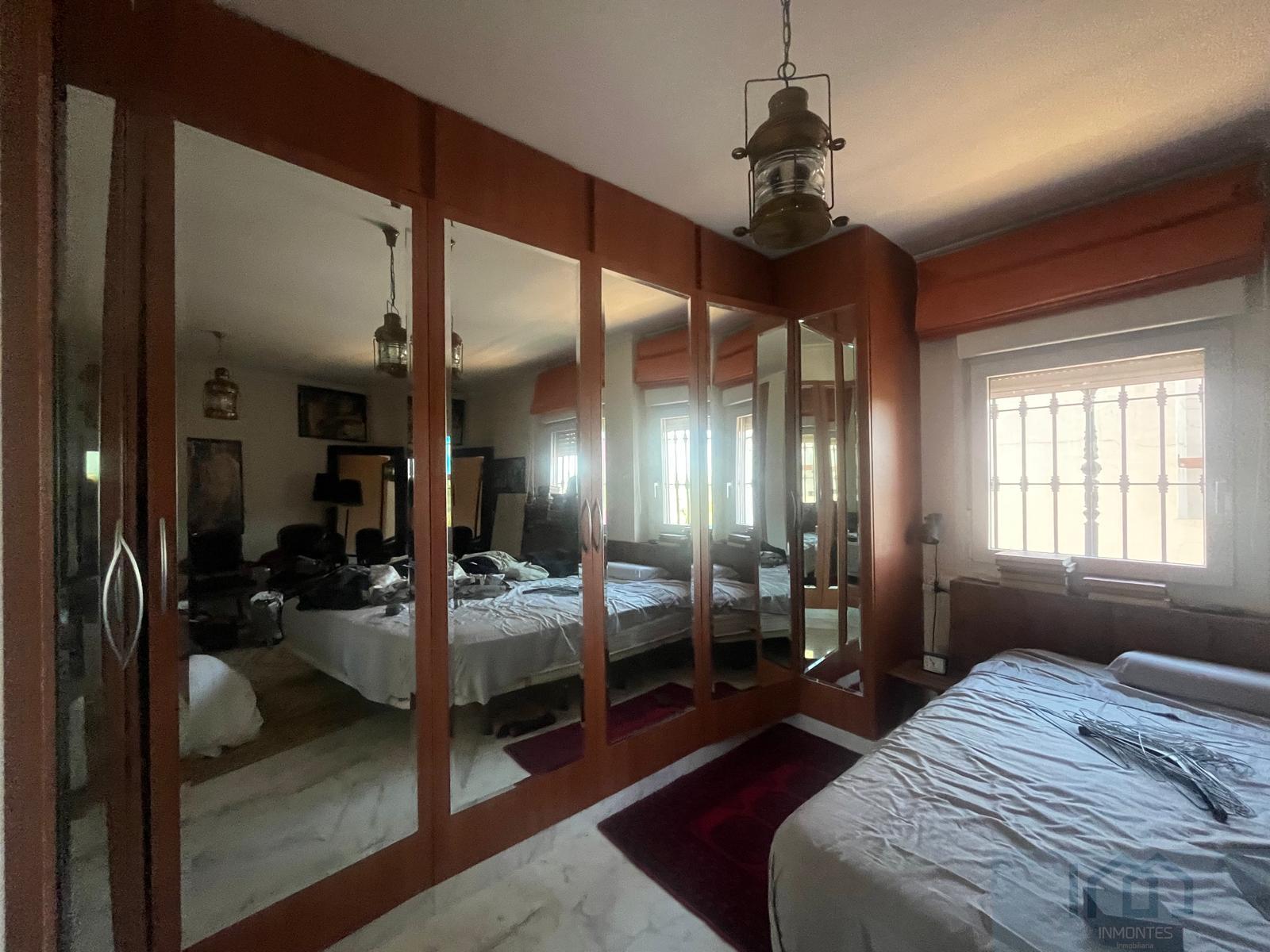 For sale of house in Espartinas