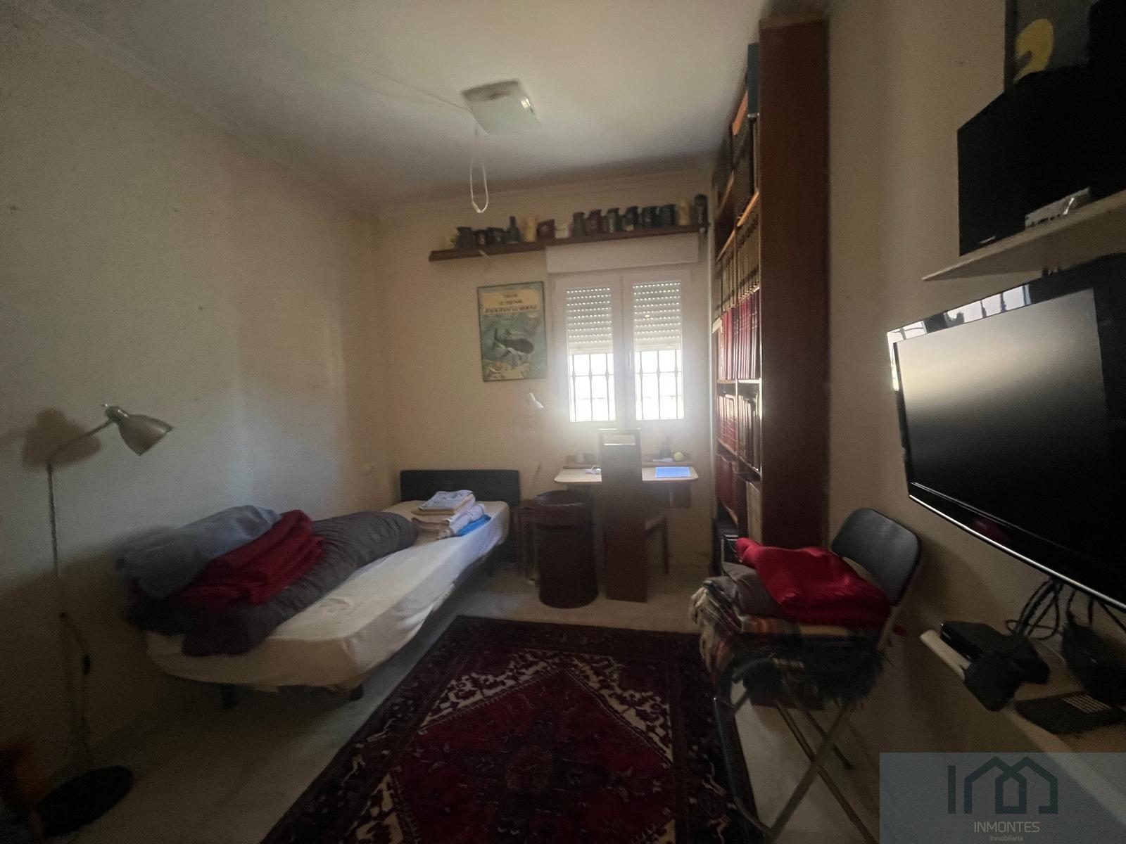 For sale of house in Espartinas