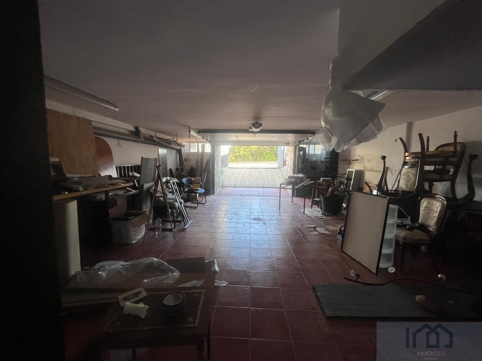 For sale of house in Espartinas