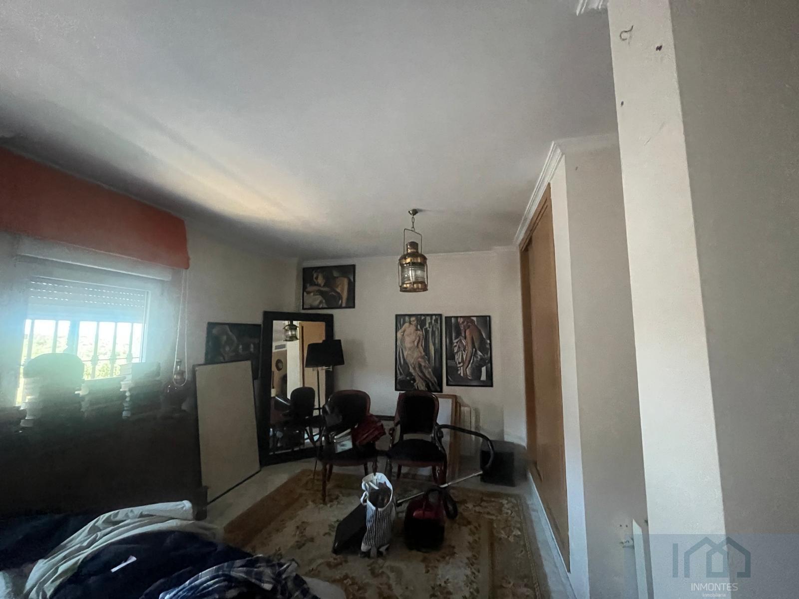 For sale of house in Espartinas