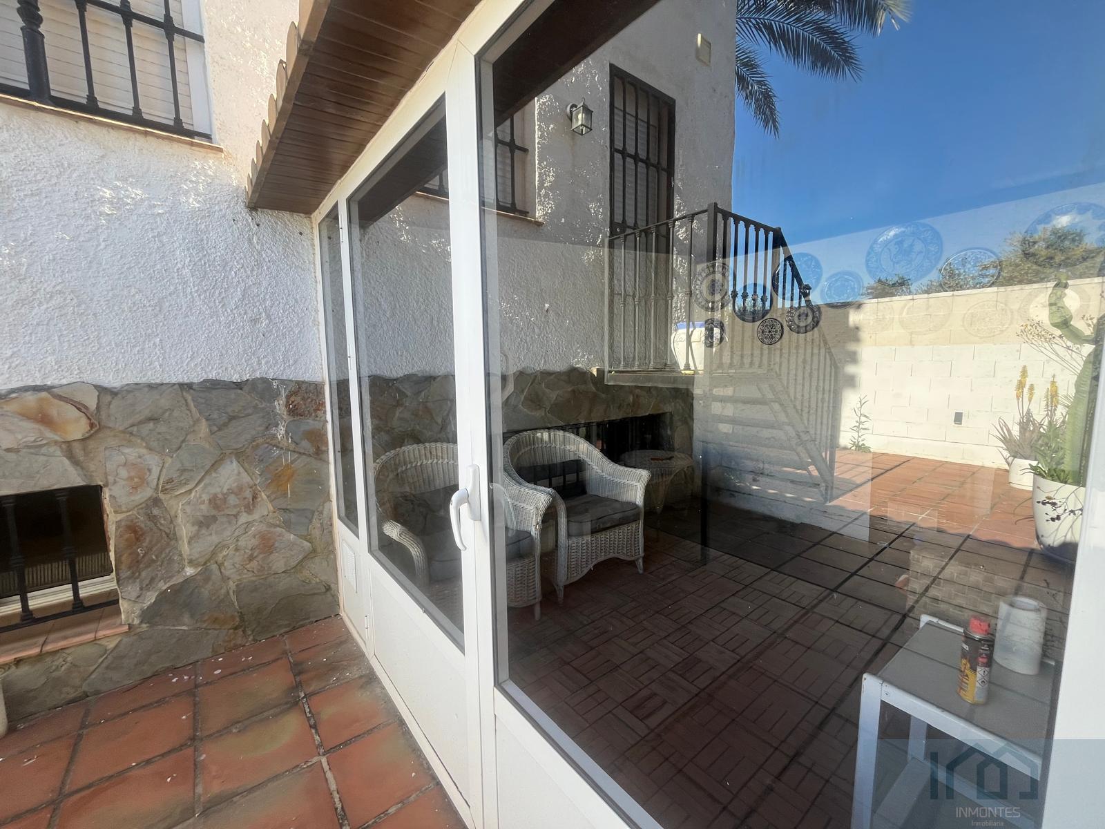 For sale of house in Espartinas