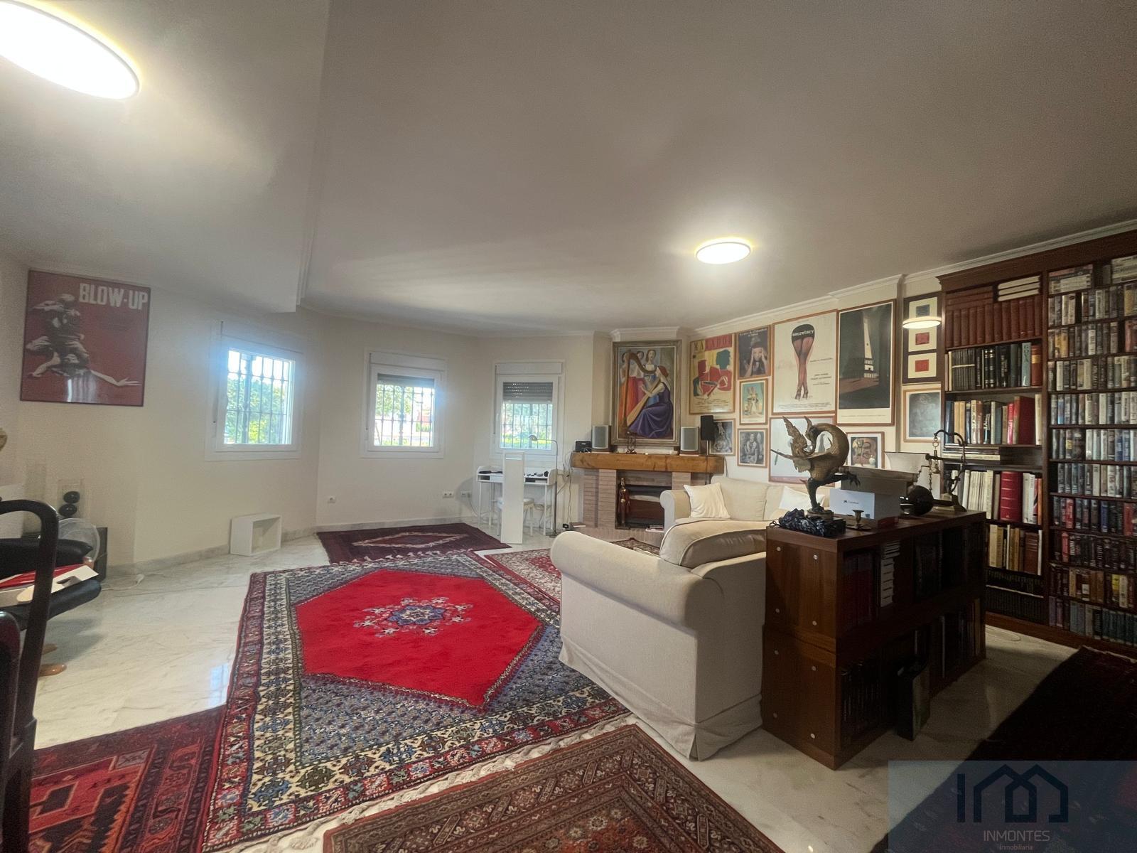 For sale of house in Espartinas