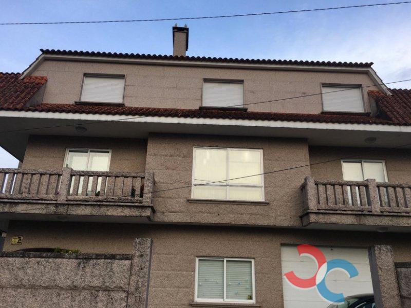 For sale of house in Soutomaior
