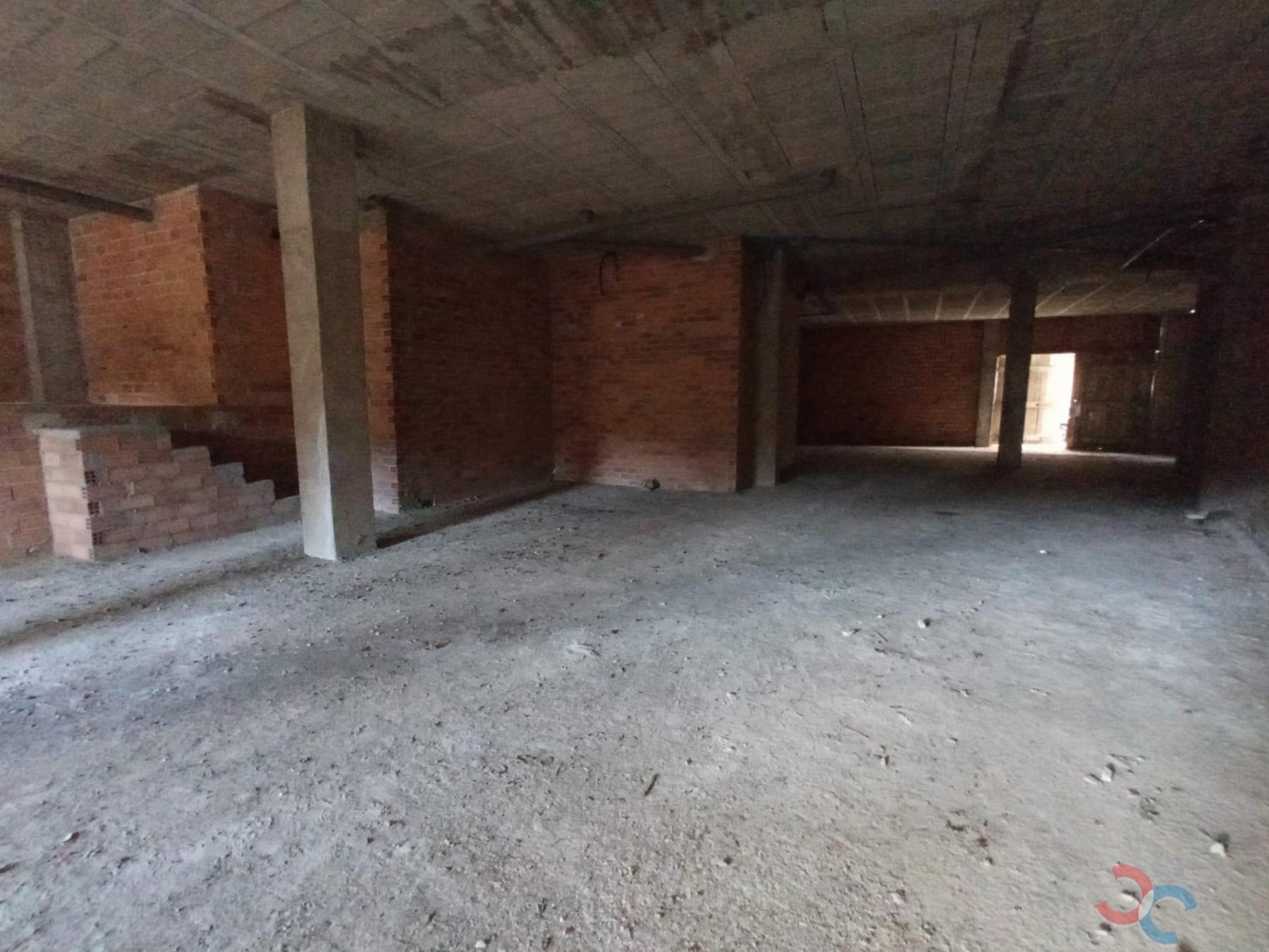 For sale of commercial in Marín