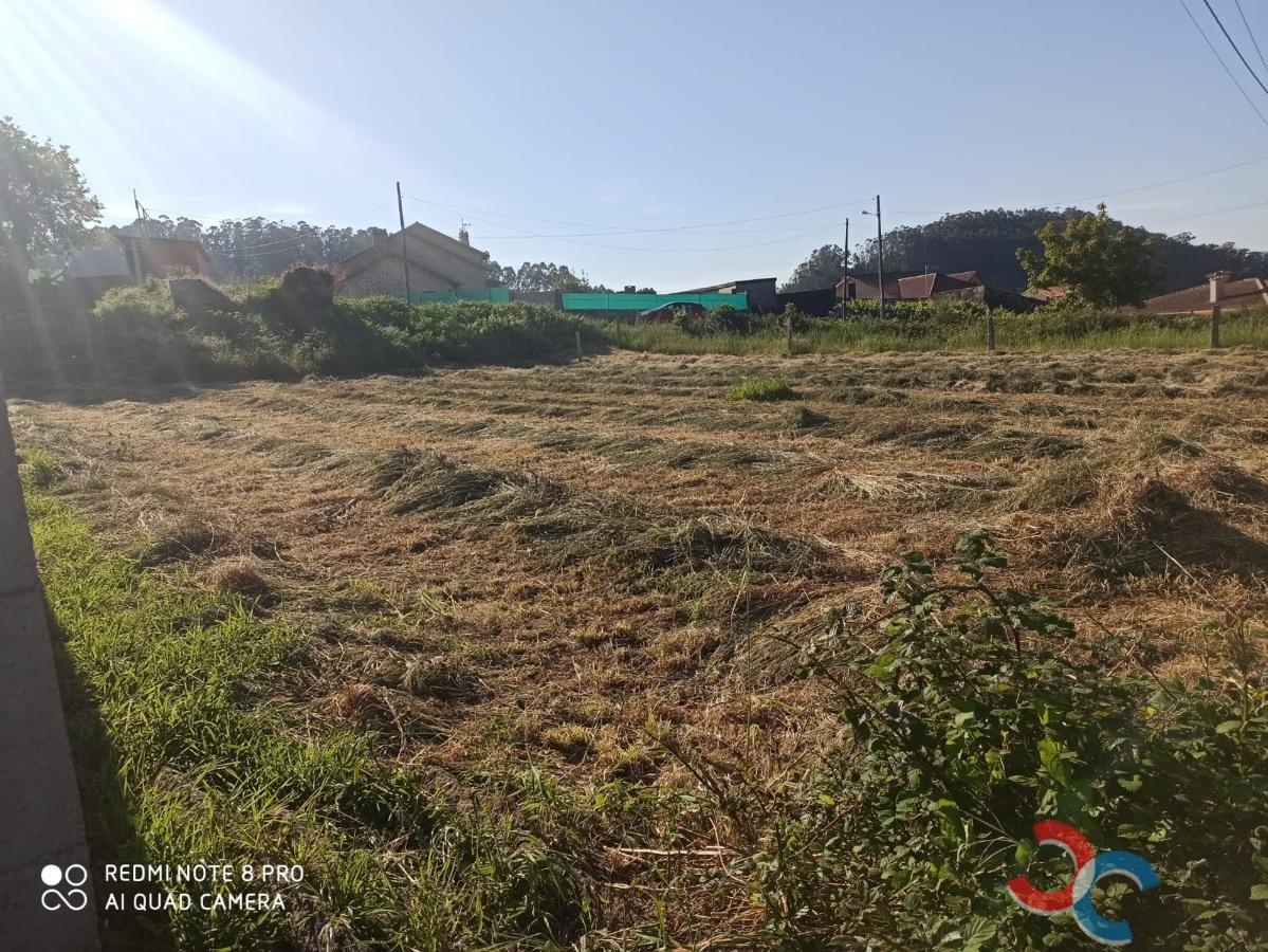 For sale of land in Marín