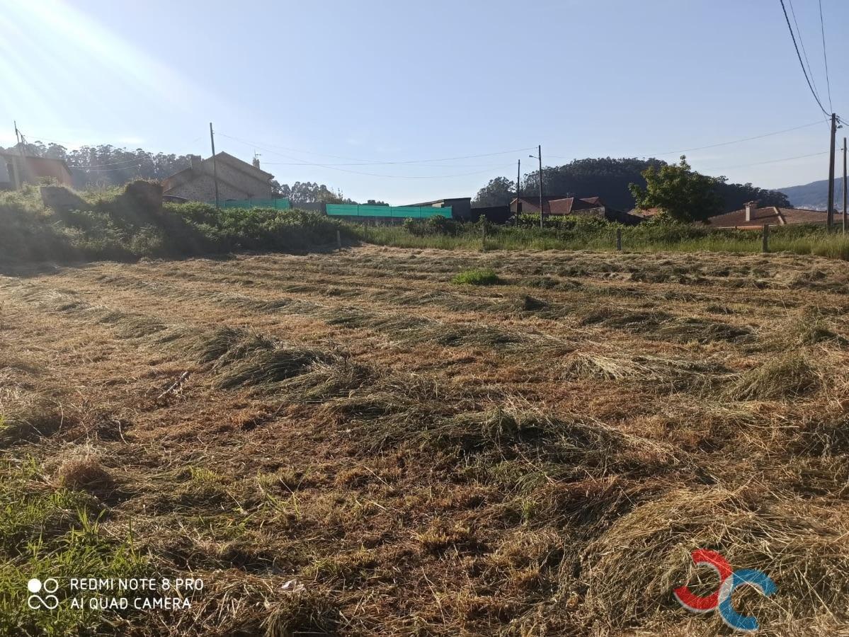 For sale of land in Marín