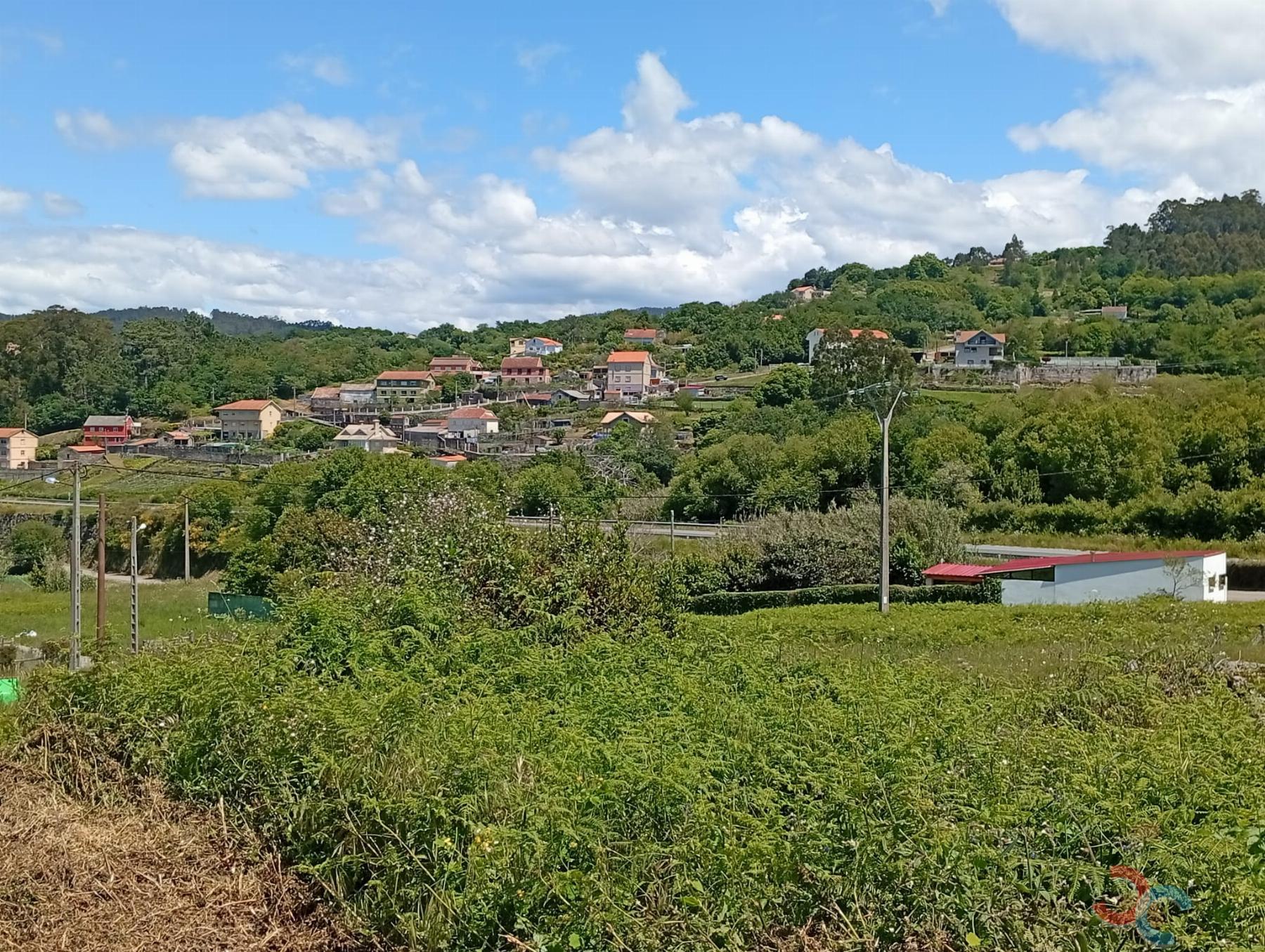 For sale of land in Marín
