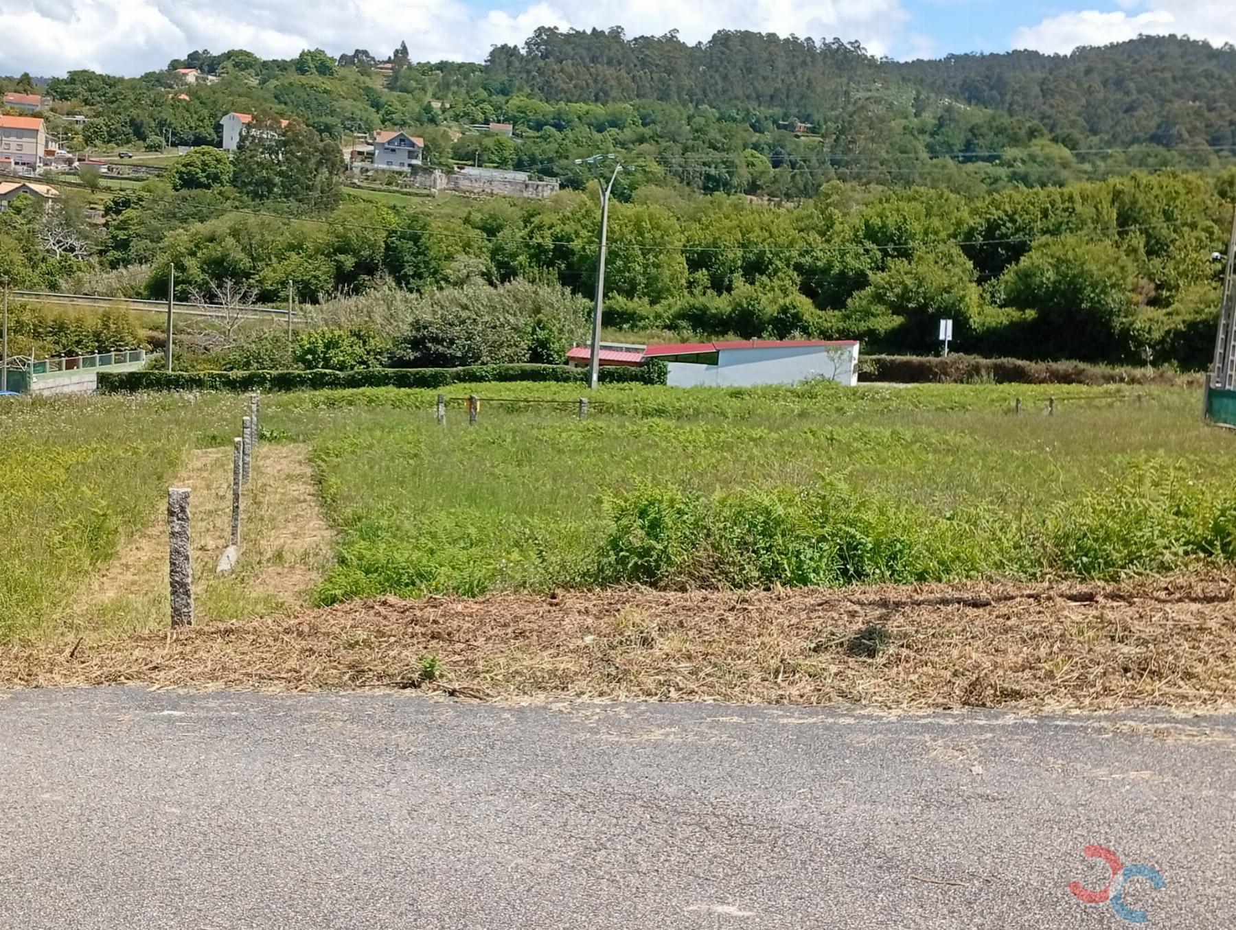 For sale of land in Marín