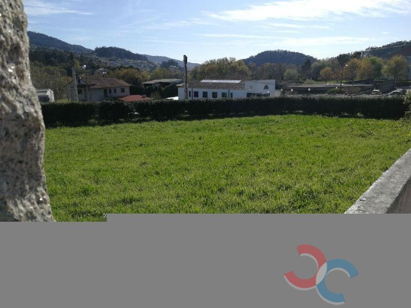 For sale of land in Marín