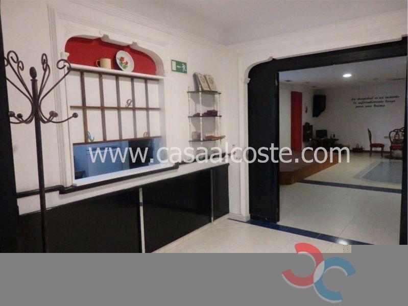 Venta de local en Marín