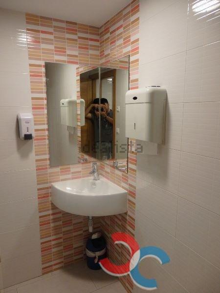 Venta de local en Marín