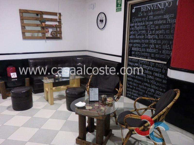 Venta de local en Marín