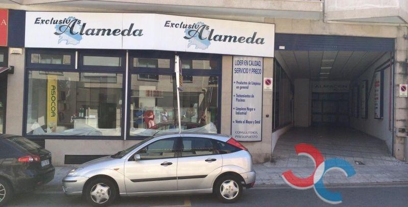 Venta de local comercial en Pontevedra