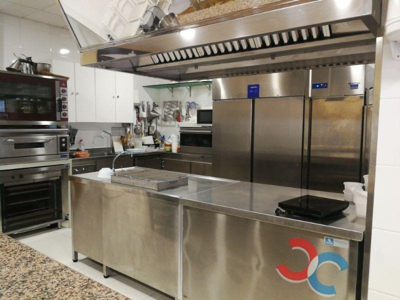 Venta de local en Marín