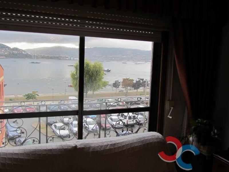 For sale of flat in Moaña