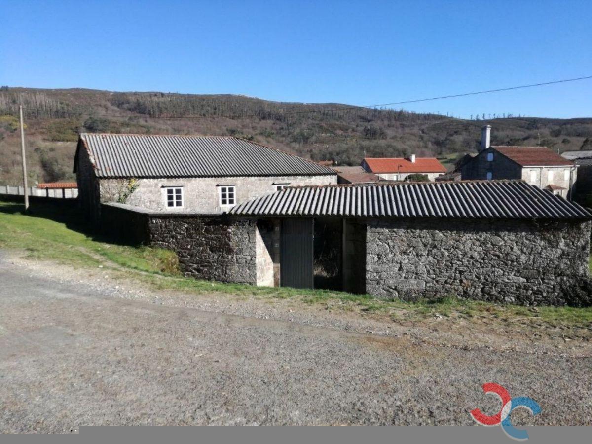 Venta de casa en A Estrada